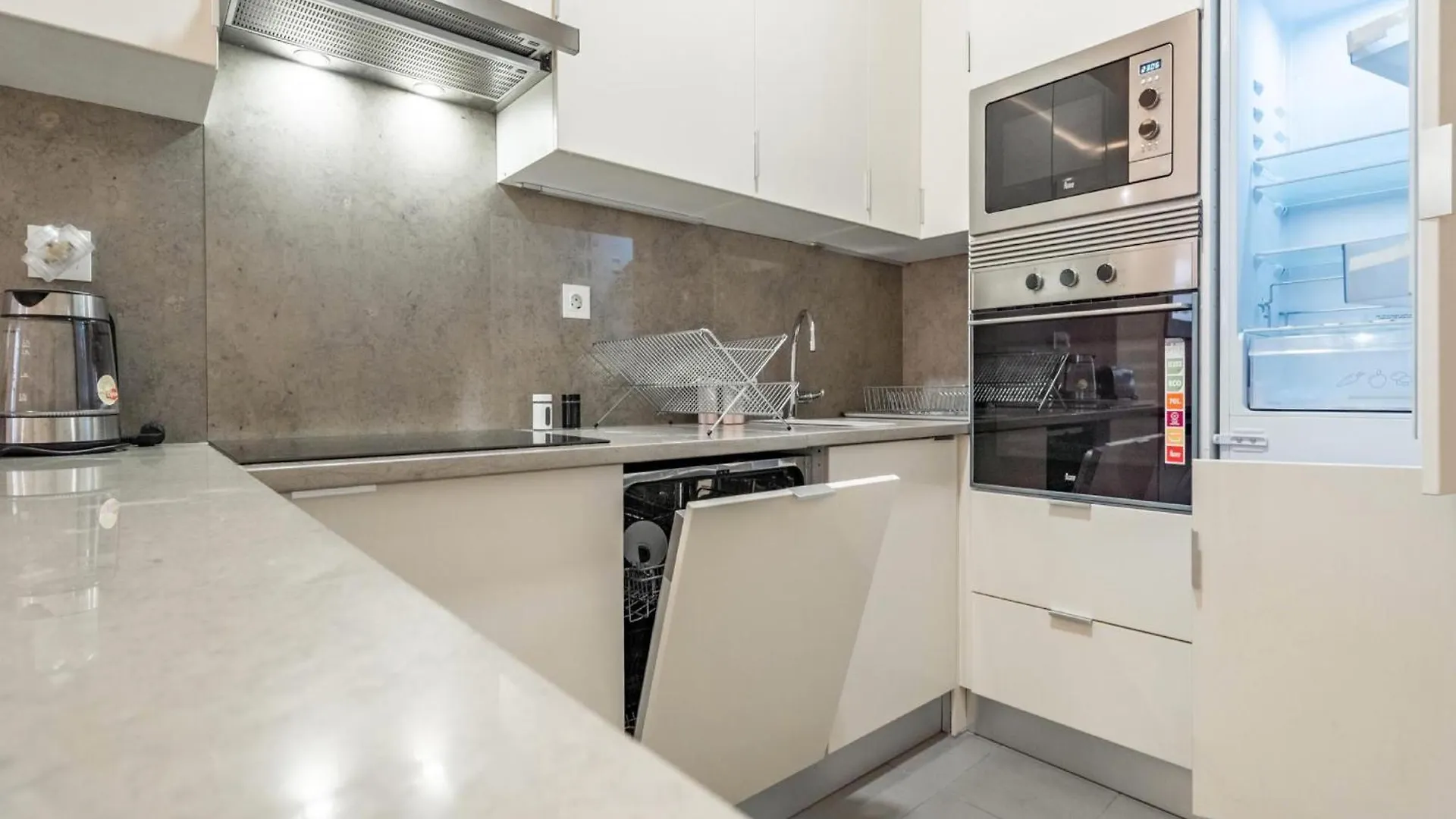Akicity Baixa Honor Lisboa Apartman